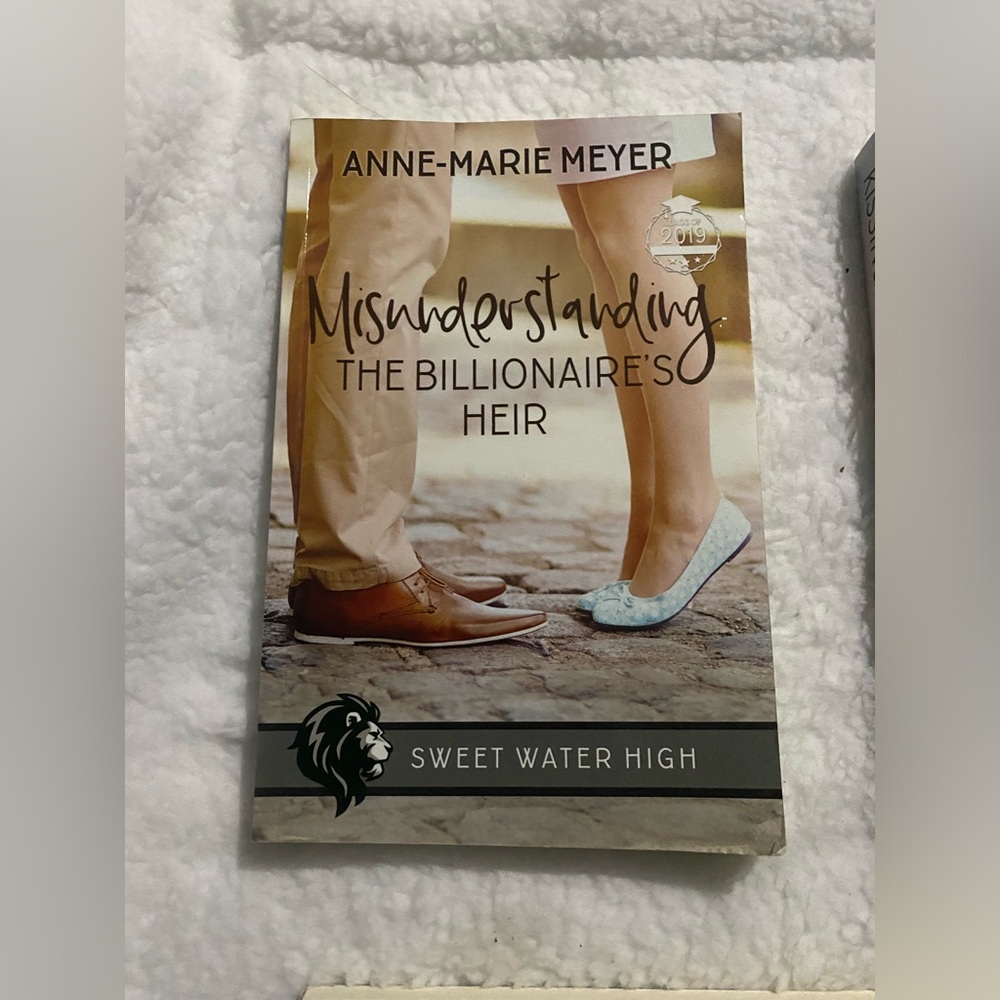 Sweet Water High Book Collection - Picture 2 of 16